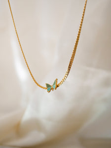 Collier butterfly